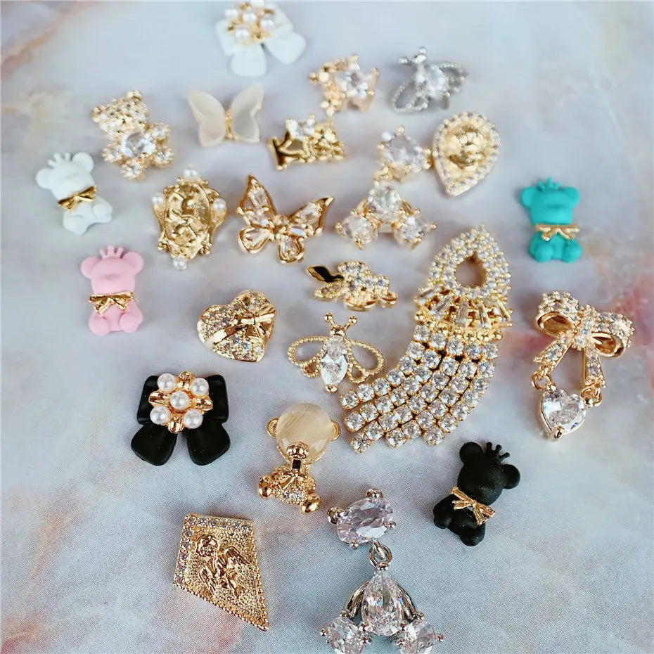 10pcs Luxury Bear Butterfly Eros Alloy Nail Art Zircon Pearl Crystal Metal Manicure Nails Accesorios Supplies Decorations Charms